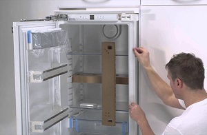 Установка встраиваемого холодильника в Красноуральске